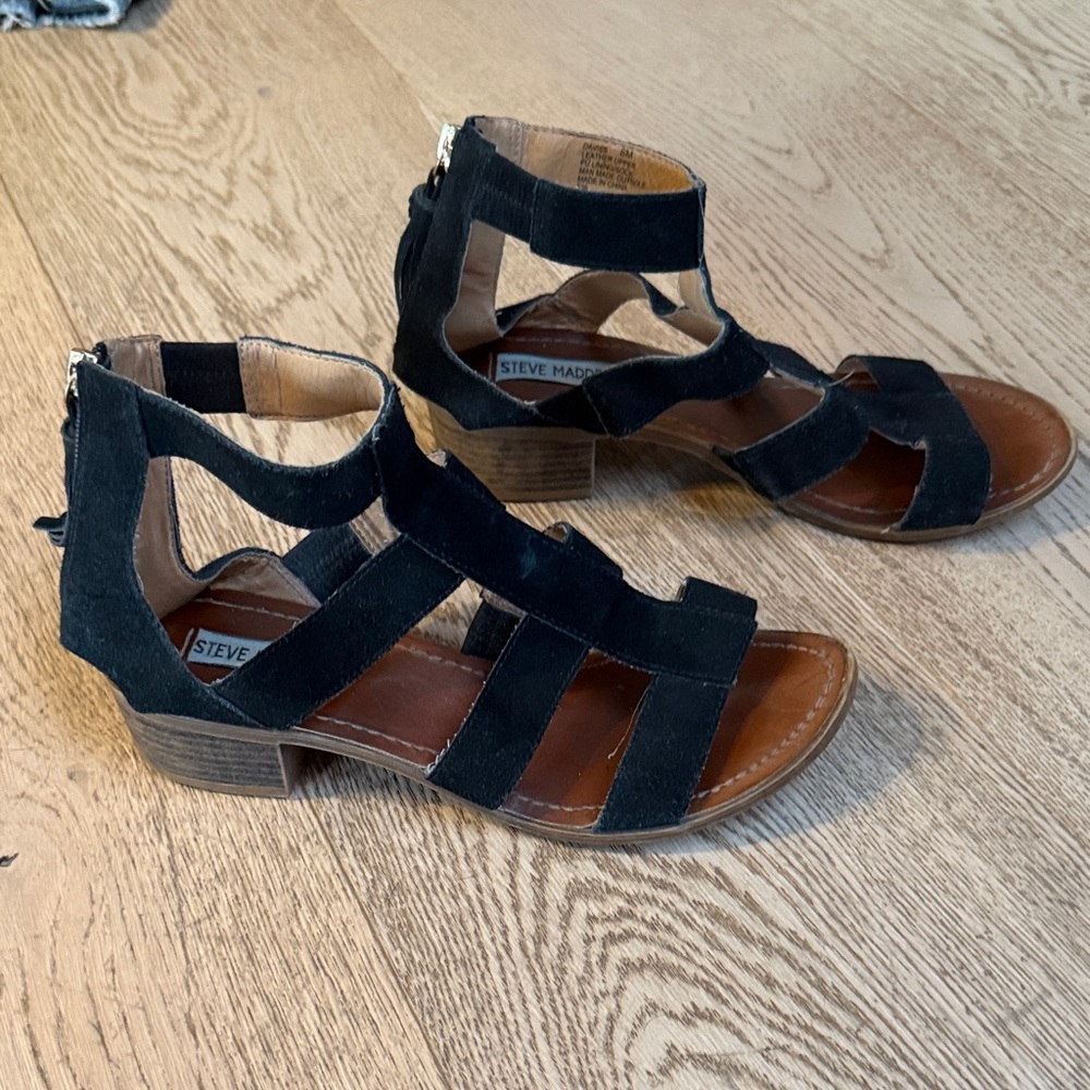 Steve Madden Black Suede Strappy Gladiator Block Heel Sandals